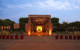 Lemon Tree Hotel, Tarudhan Valley, Manesar